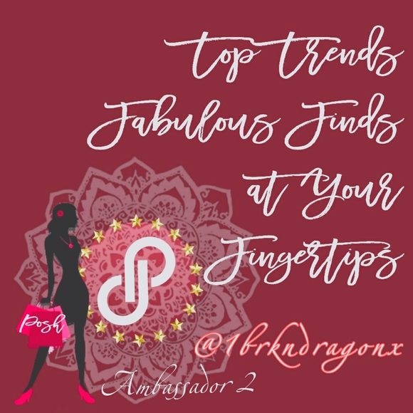 It's a Boutique. It's A Full Circle Experience. It's Why Poshers Love My Floor - Picture 15 of 16